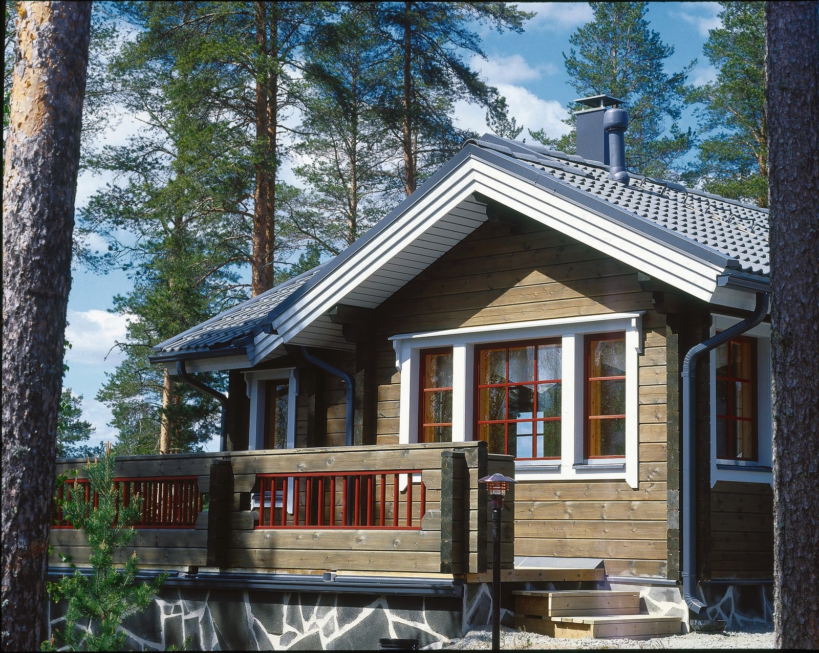 Краски Tikkurila для фасадов