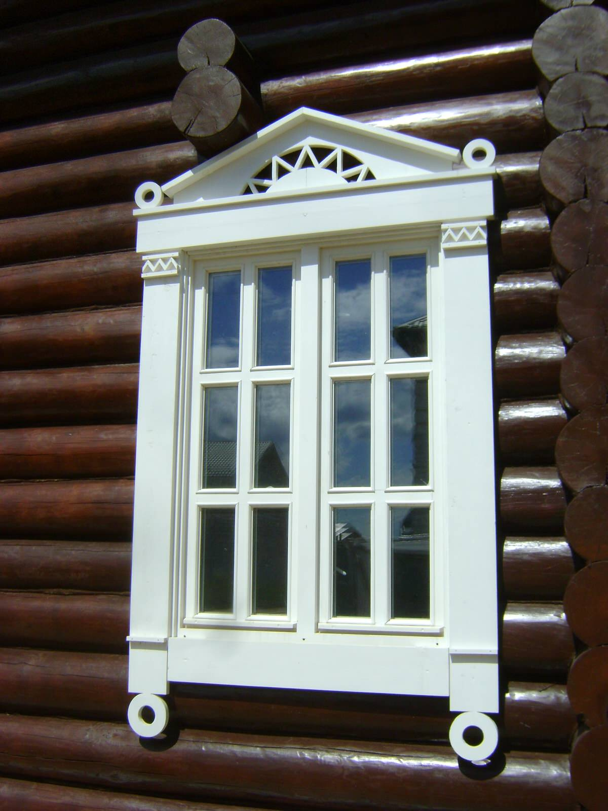 Русский стиль, домовая резьба, наличники резные