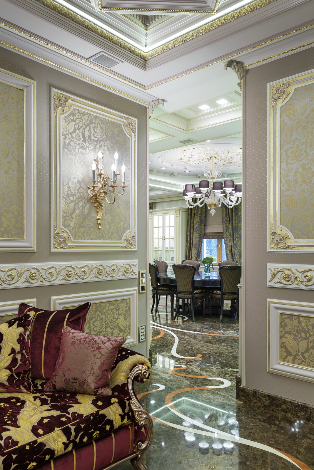 Классический интерьер на Крестовском острове города Петербурга