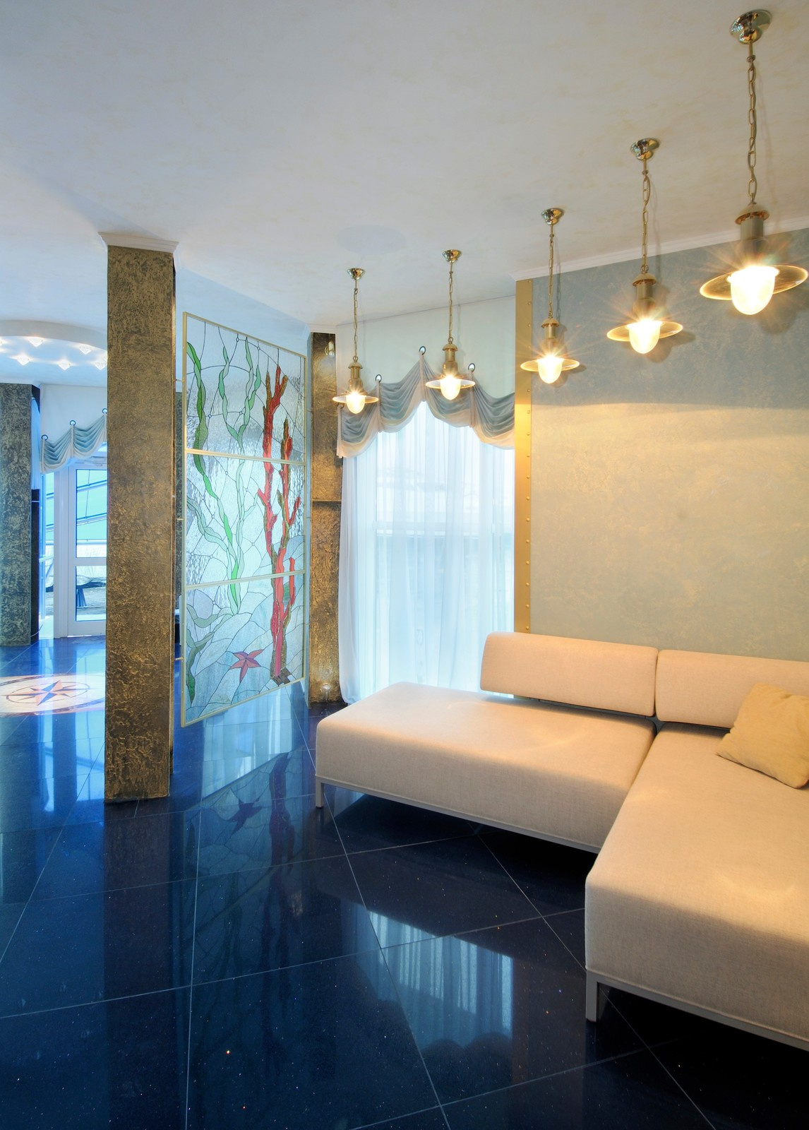 Яхт клуб "Командор"