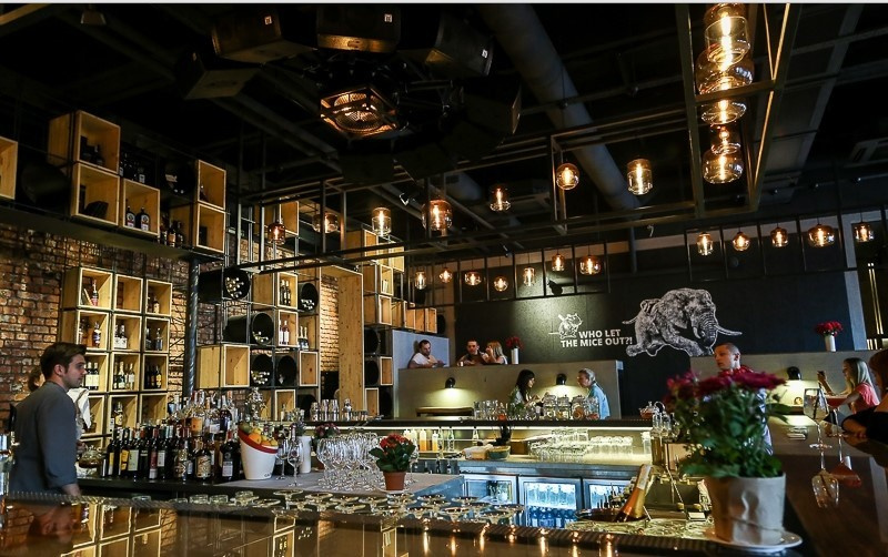 Обложка проекта: Рестобар Тише Мыши Минск