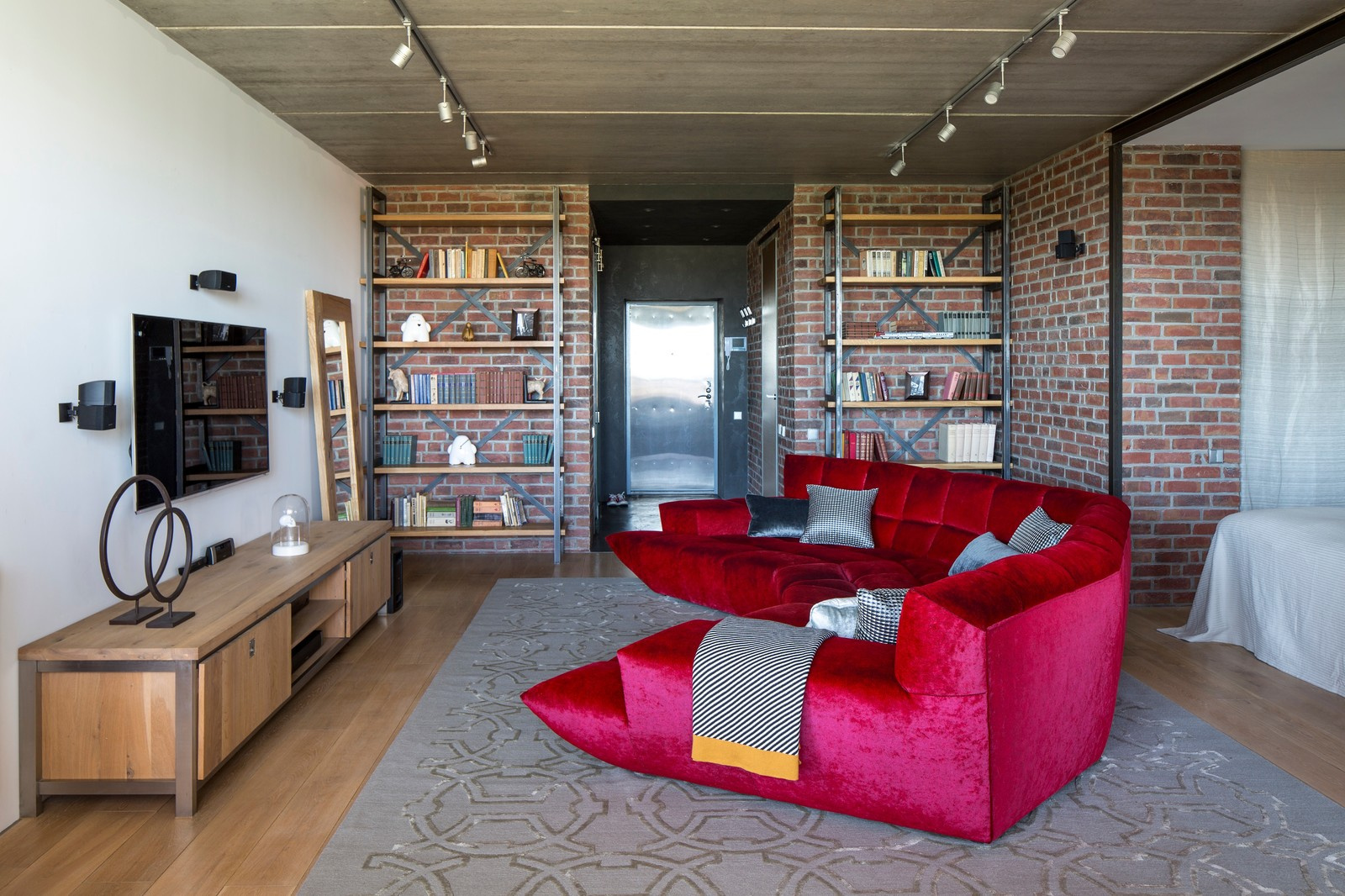 Egoist City Loft