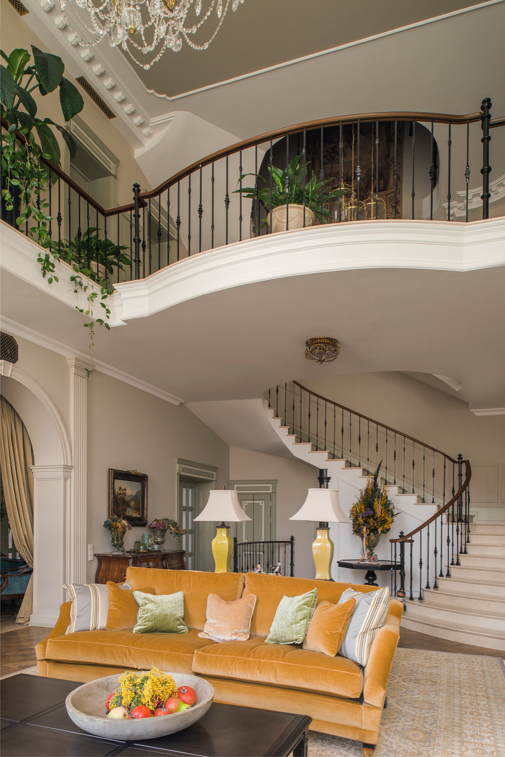 Съемка дома на Новой Риге, 1950 м². Дизайнер Анна Першхайло.