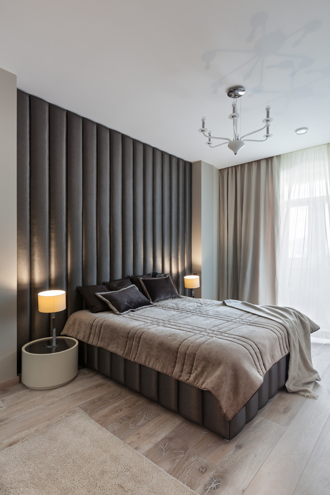 Houzz Белоруссия: Квартира в оттенках шоколада в центре Минска