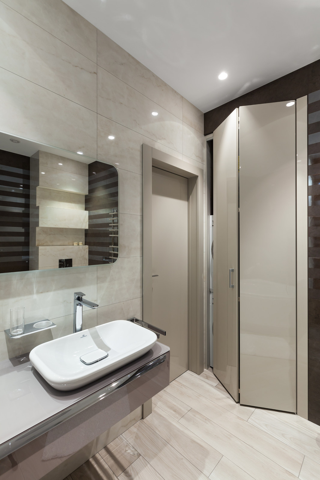 Houzz Белоруссия: Квартира в оттенках шоколада в центре Минска