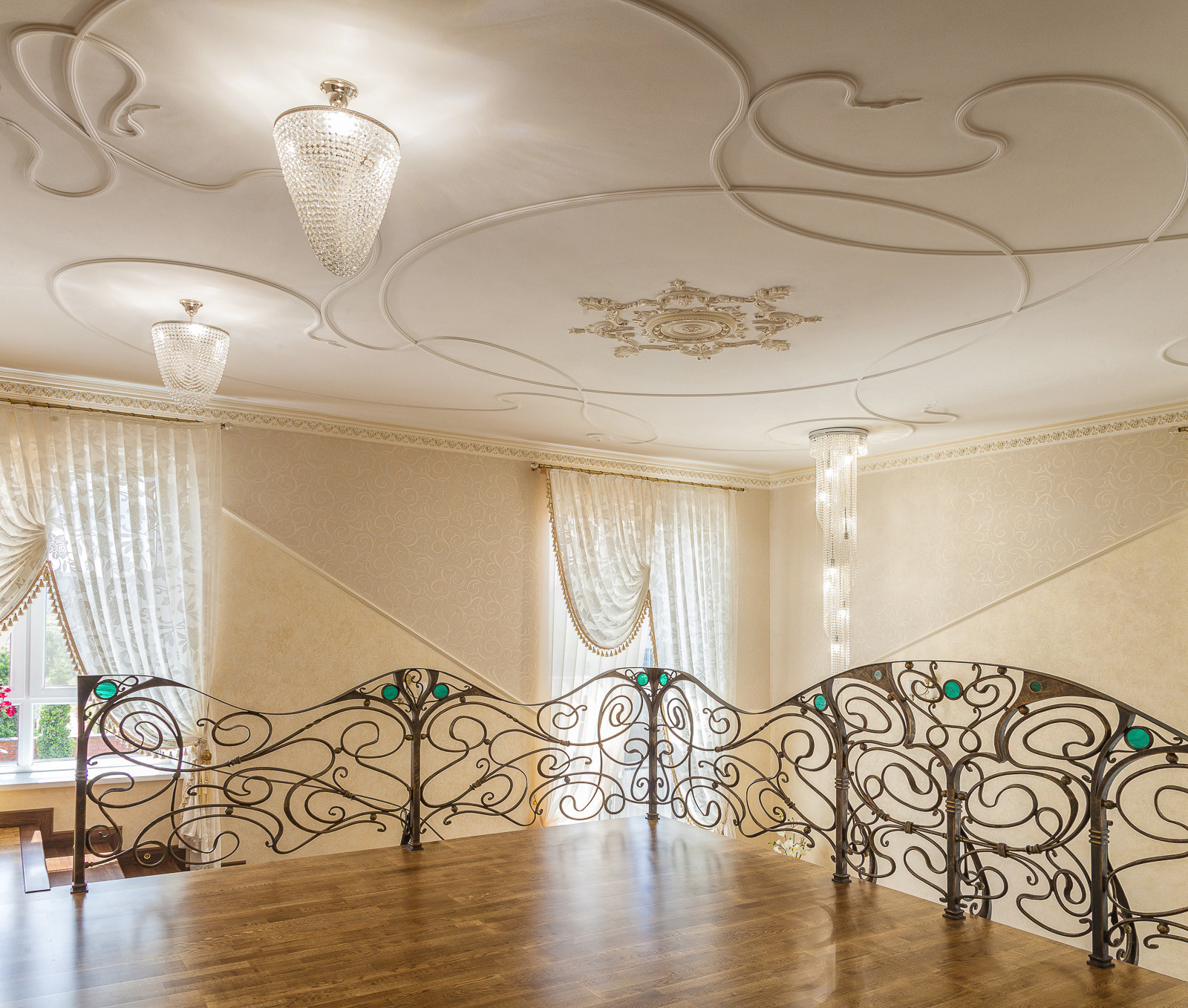 Загородный дом с двойным светом