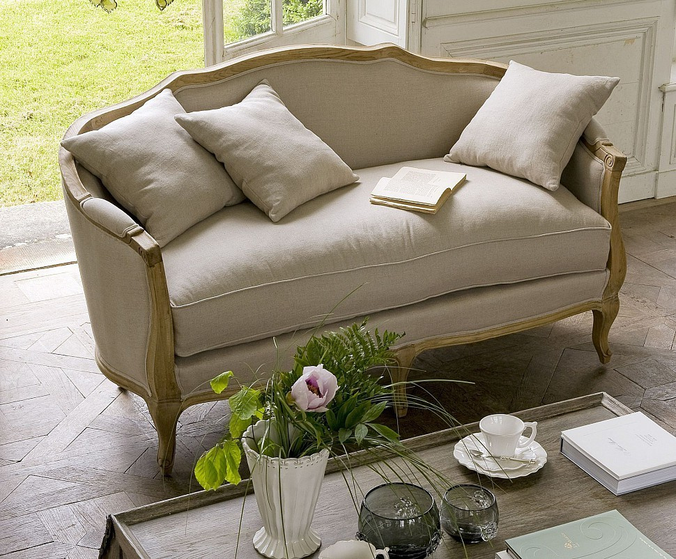 Фоновое изображение профиля Du Bout Du Monde