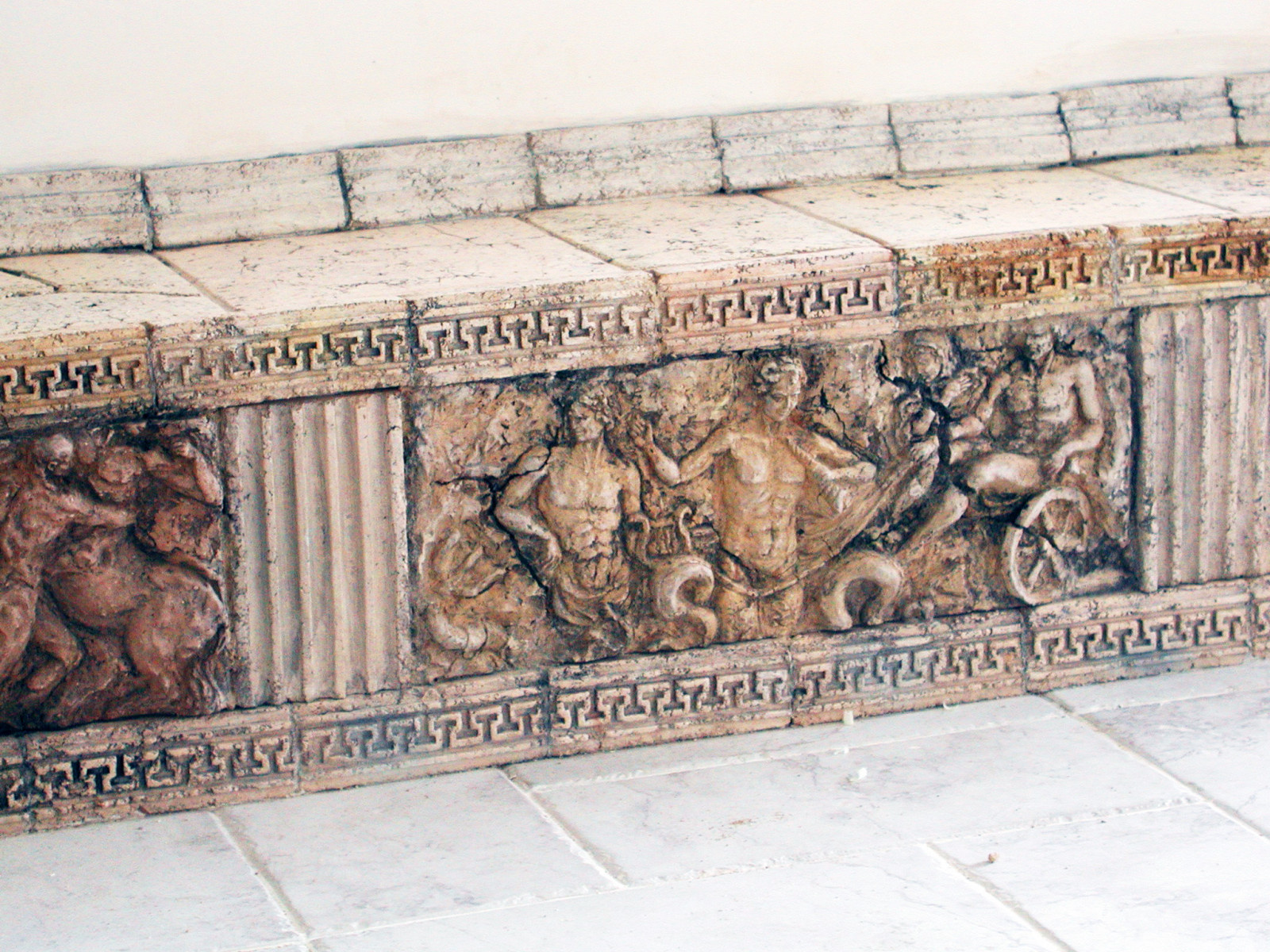 Обложка проекта: Декорации под телевизор.