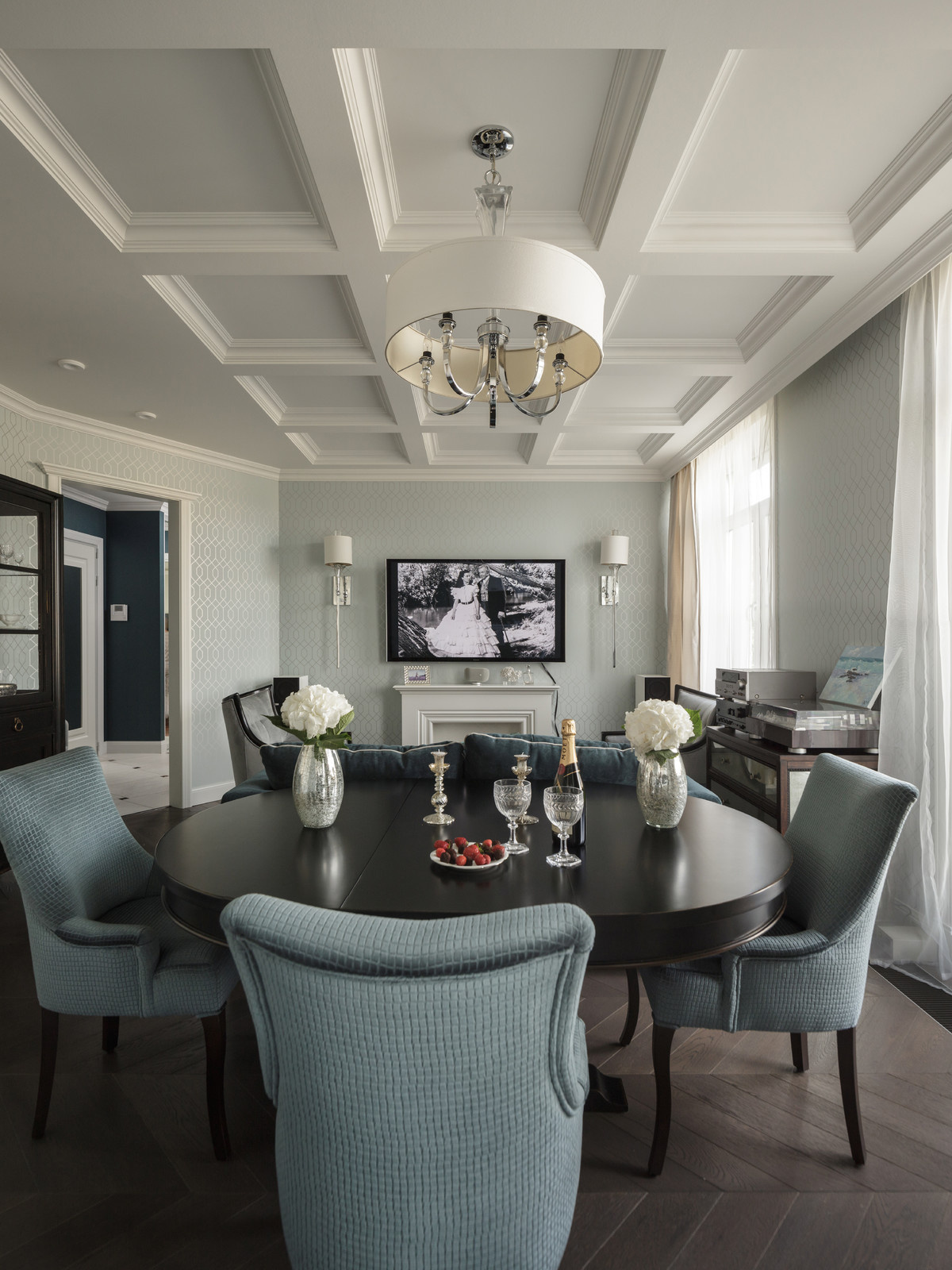 Houzz тур: Квартира в оттенках петербургского пейзажа