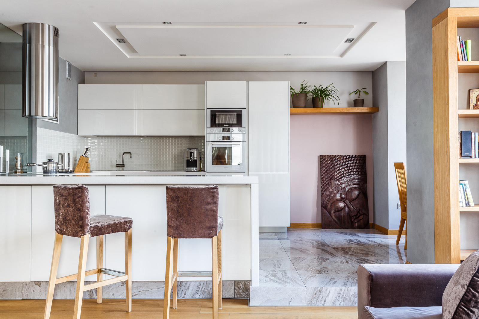 Квартира на Кубанской набережной гостинная-кухня