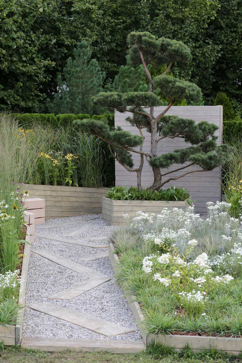 «Времена года» Сад-посвящение Петру Ильичу Чайковскому.