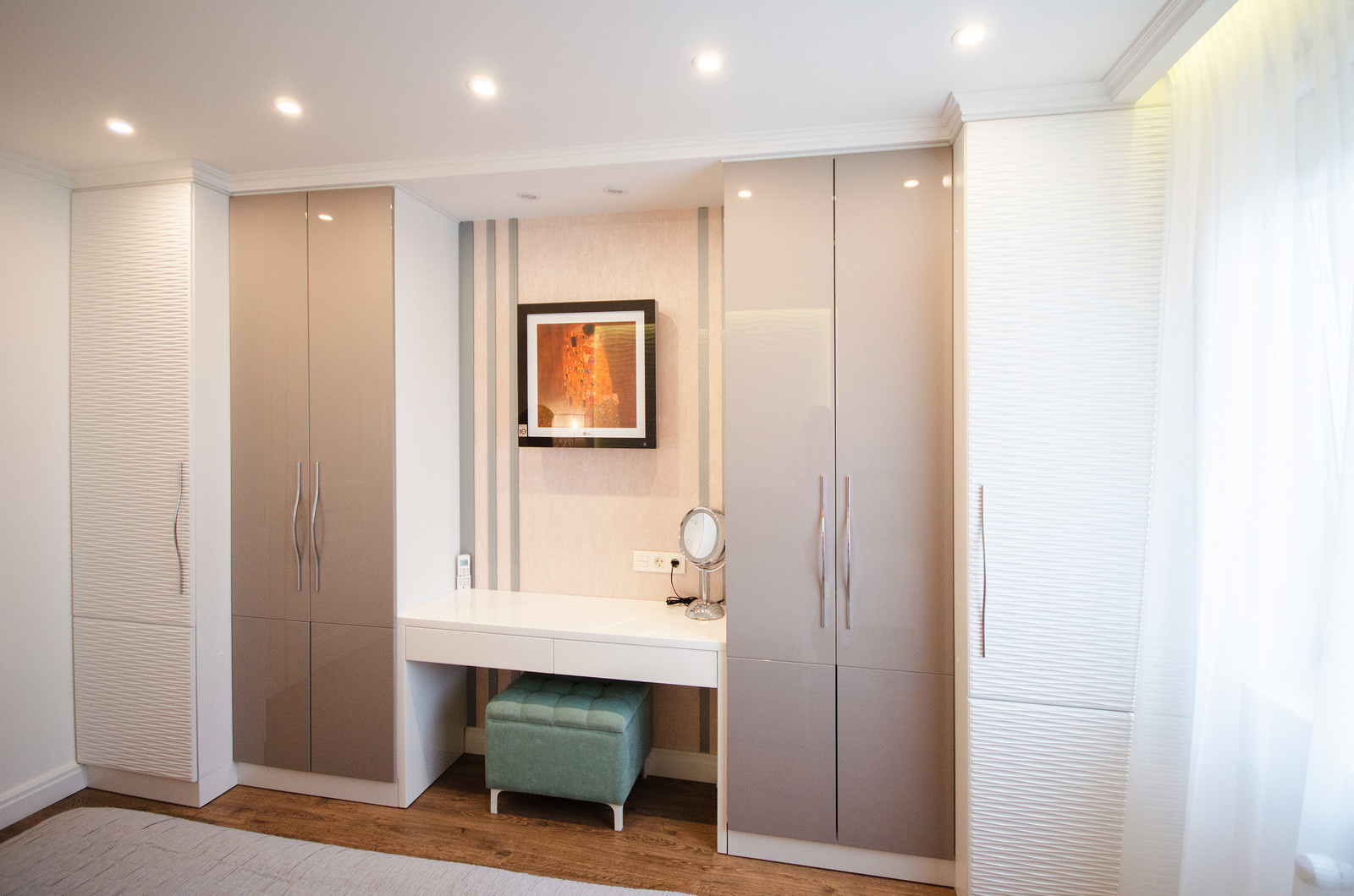 Яркие краски в Малевиче