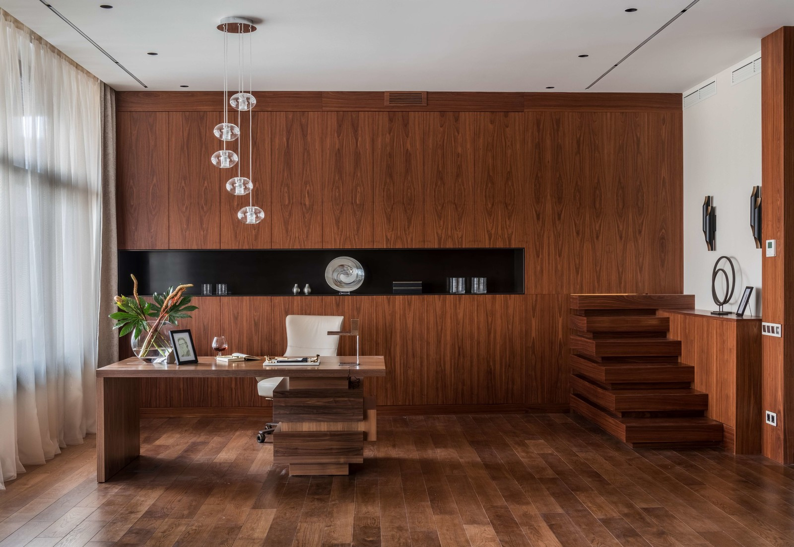 Загородный дом 650 м2