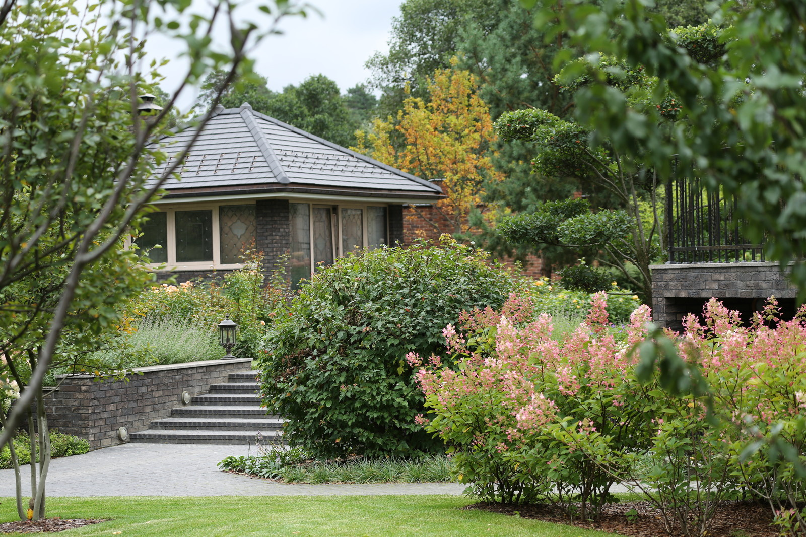 Проект недели: Медовый сад в Подмосковье