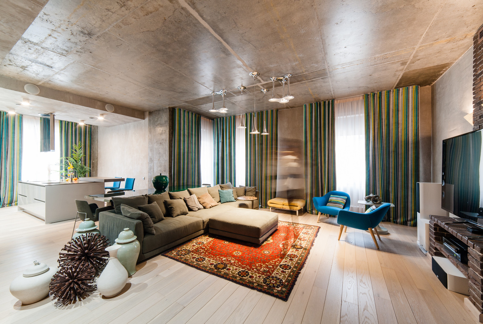 Стихия бетона. Интерьер квартиры в стиле LOFT.