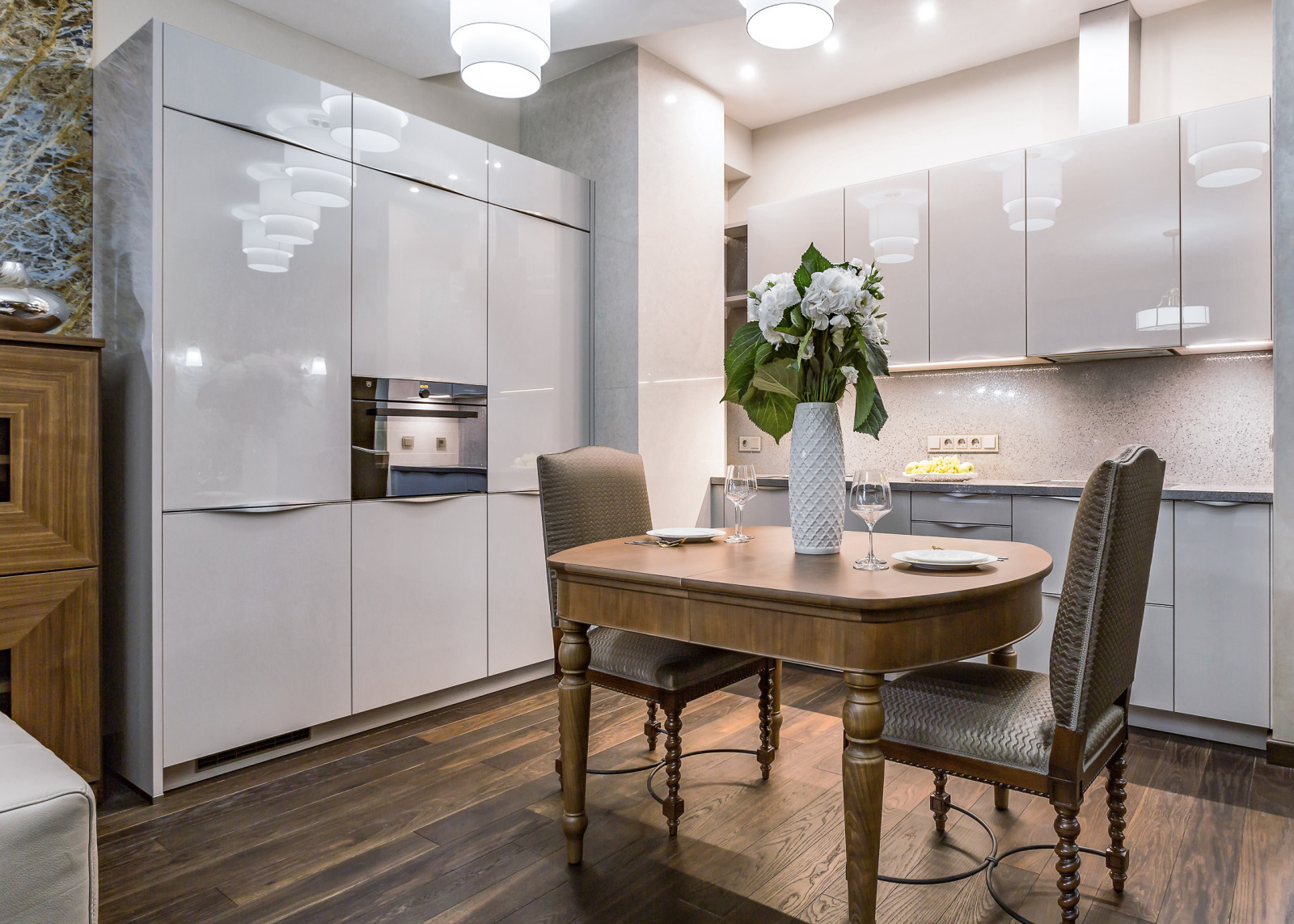 Квартира в жилом комплексе "Royal House on Yauza"