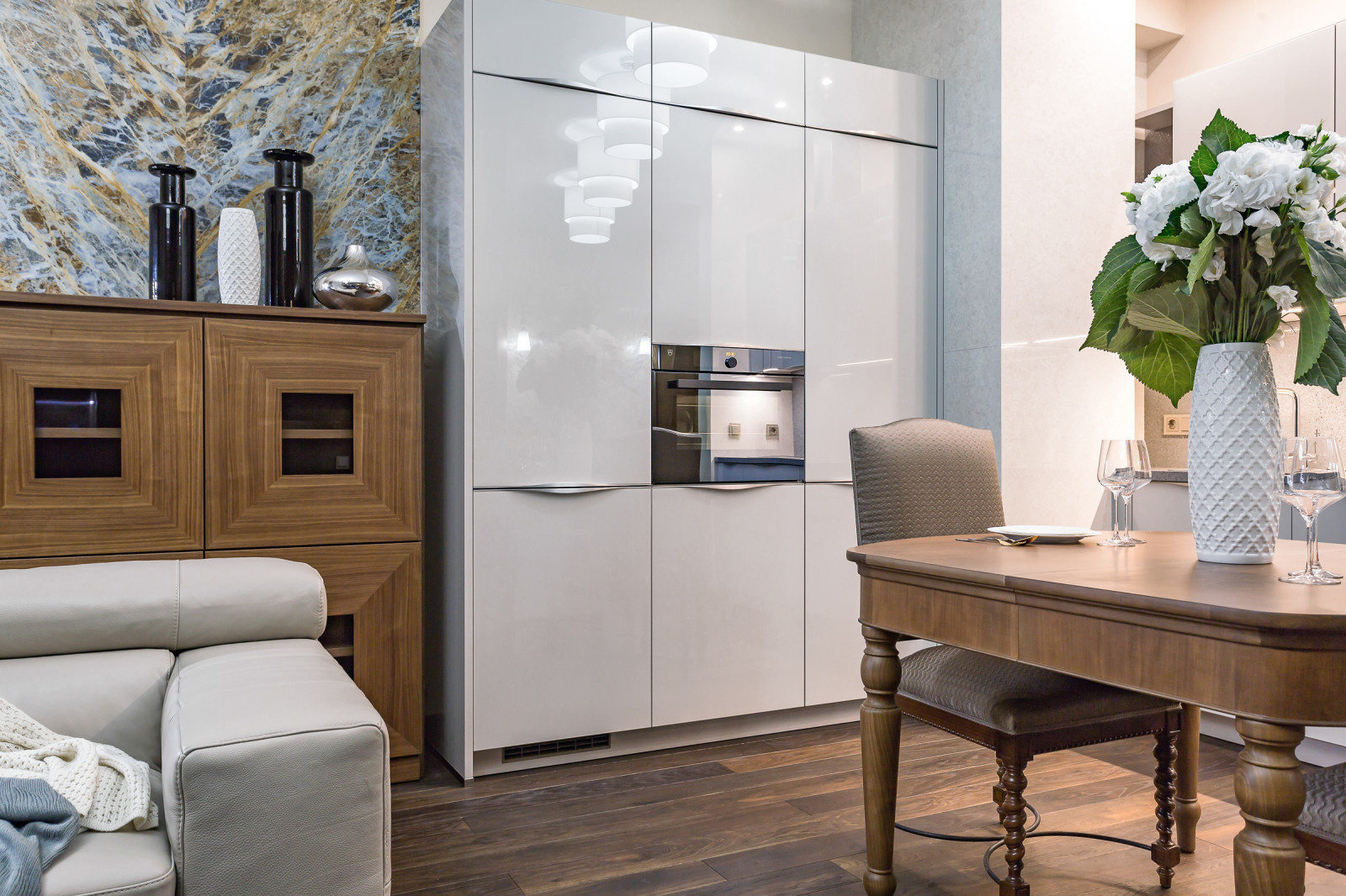 Квартира в жилом комплексе "Royal House on Yauza"