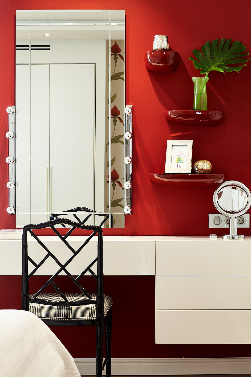 Houzz тур: Рестайлинг прежде белой квартиры