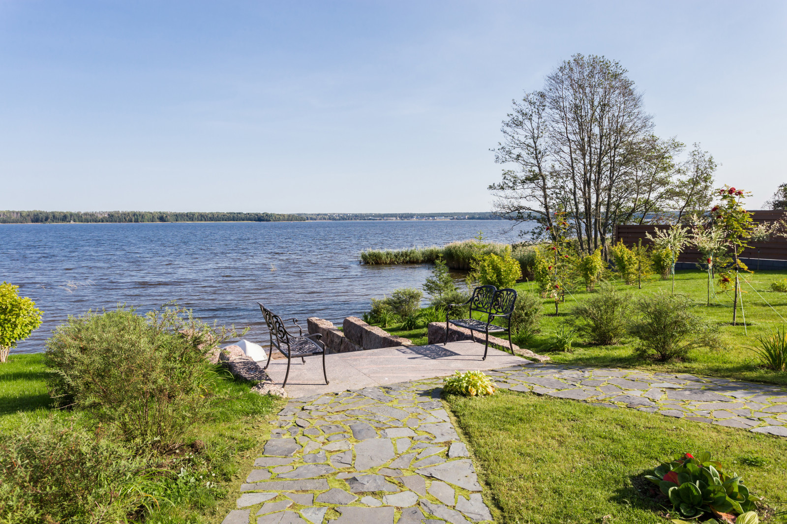 Коттедж у моря