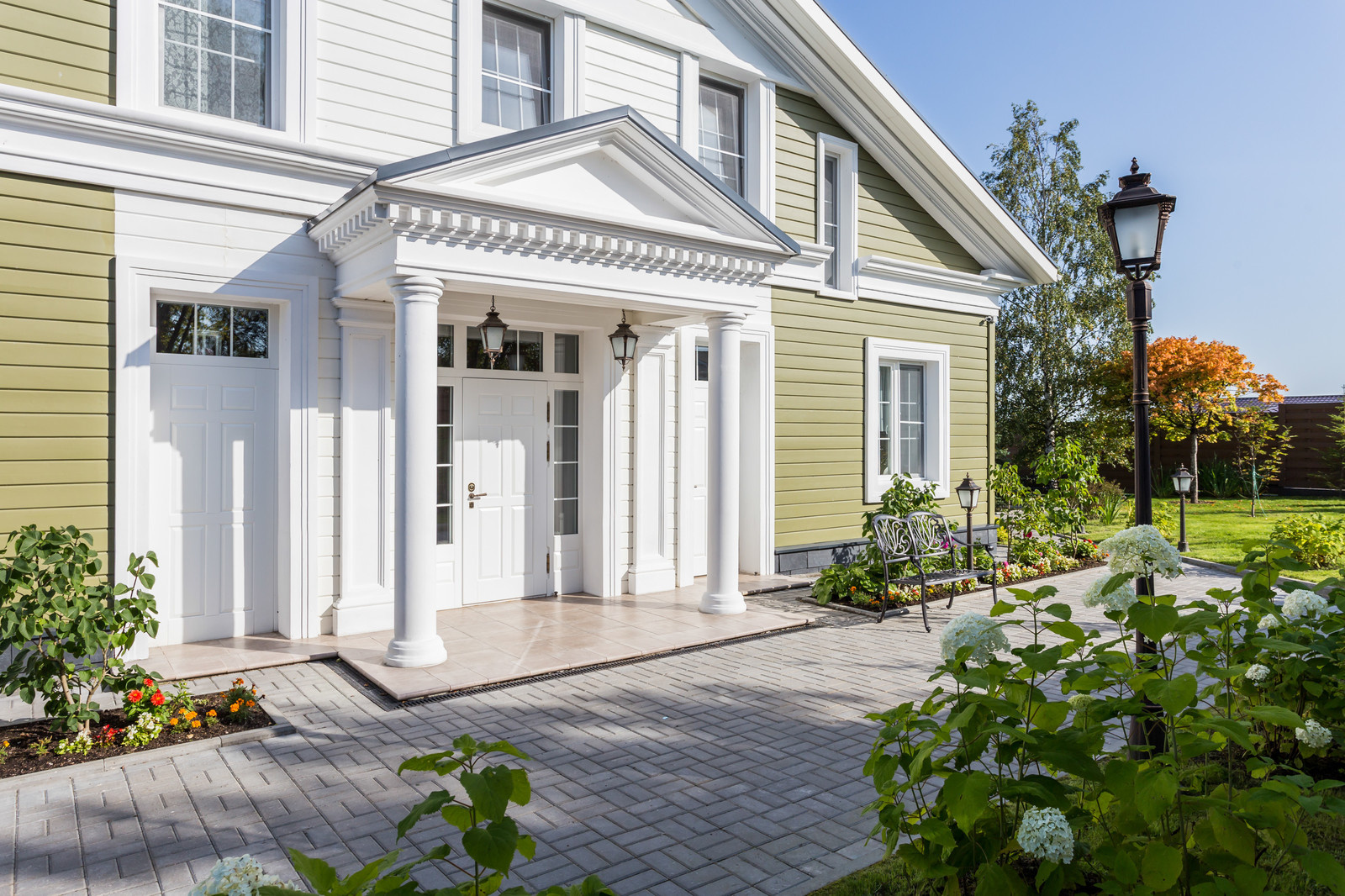 Коттедж у моря