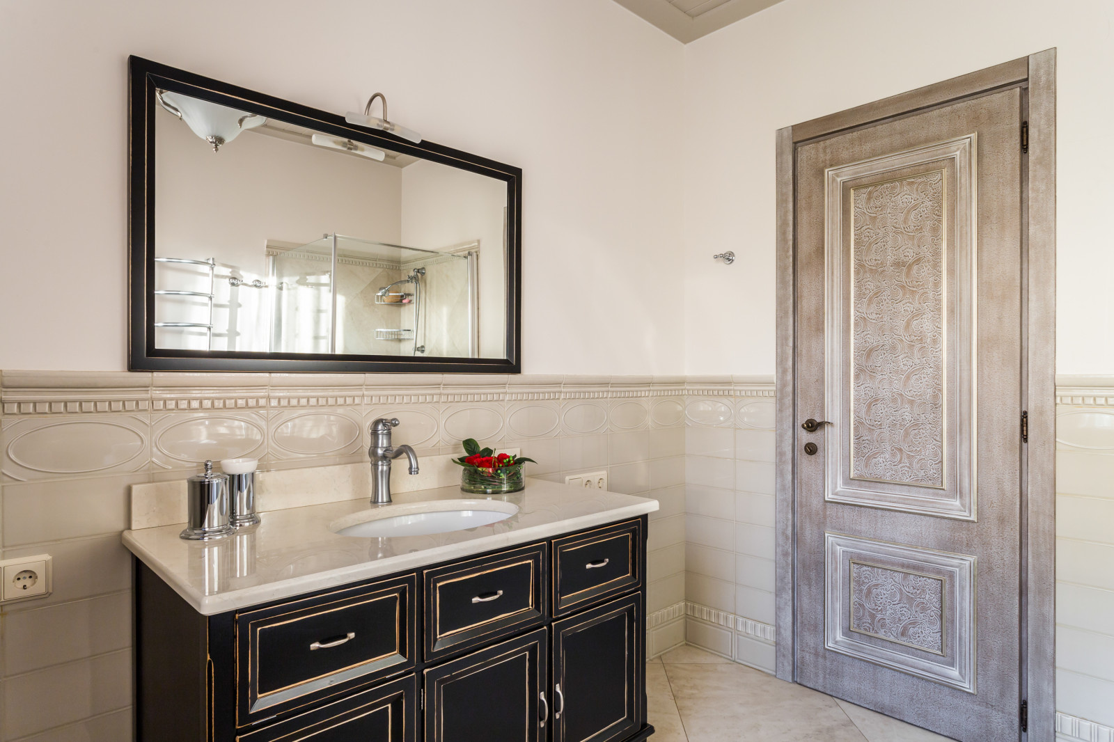 Интерьер загородного дома у моря