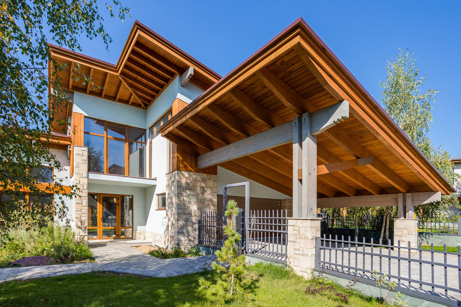 House # 11 Дом # 11