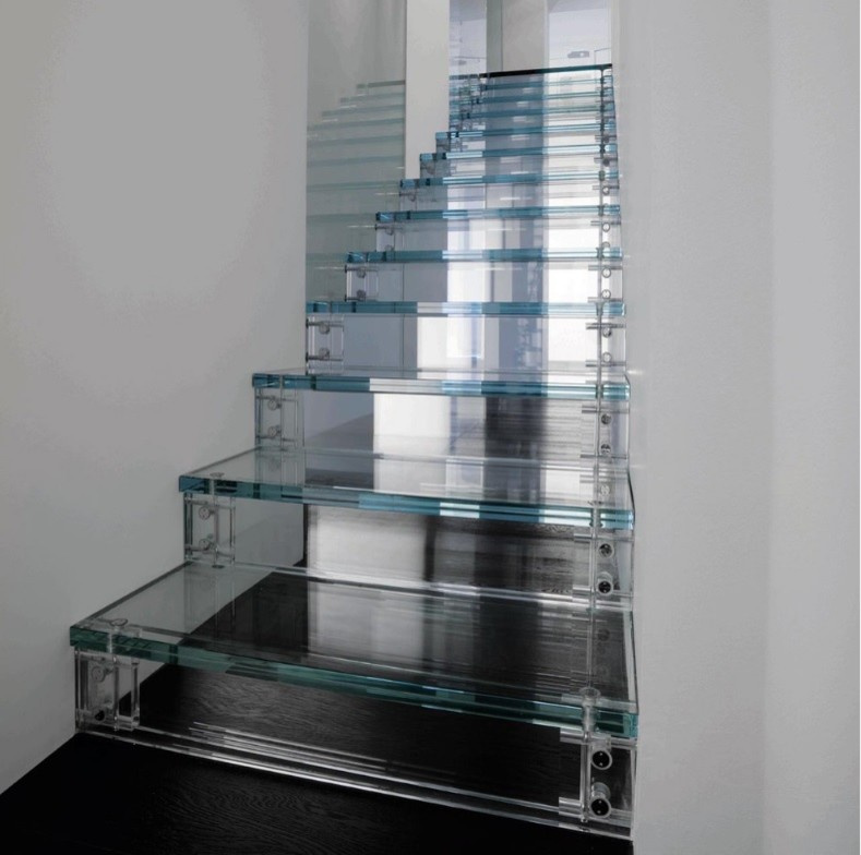 GLASS STAIRCASES