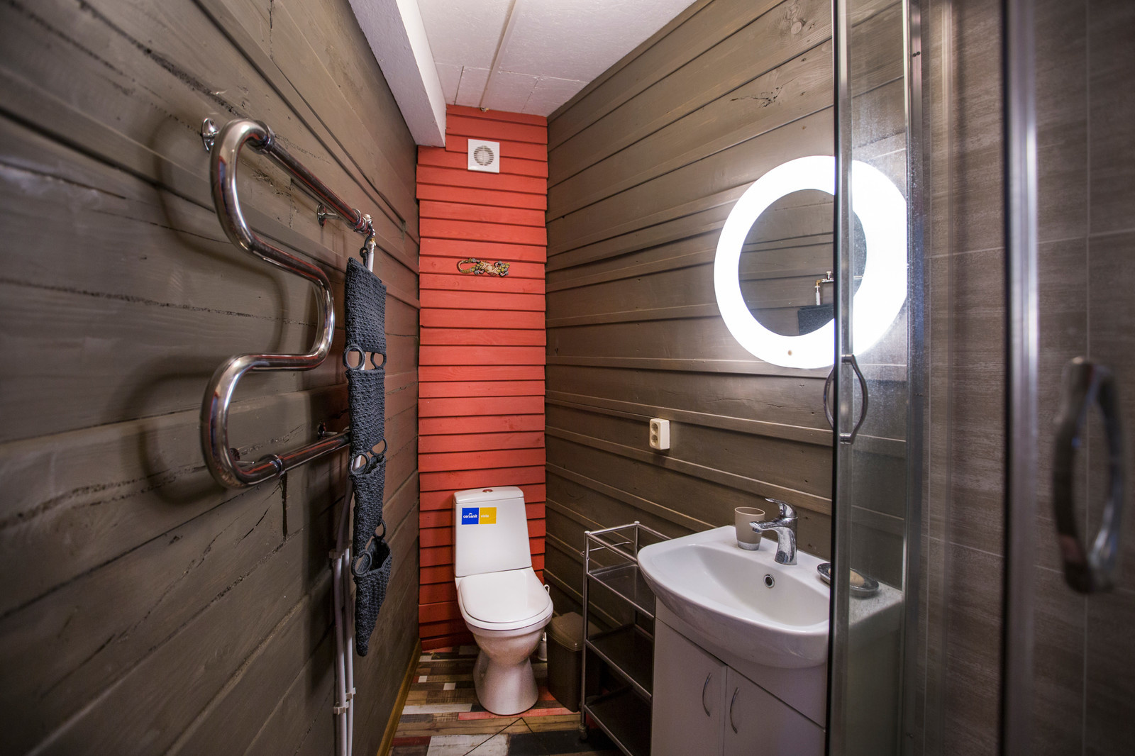 Старенькая дача в умелых руках.