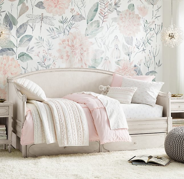 Спальня для маленькой девочки