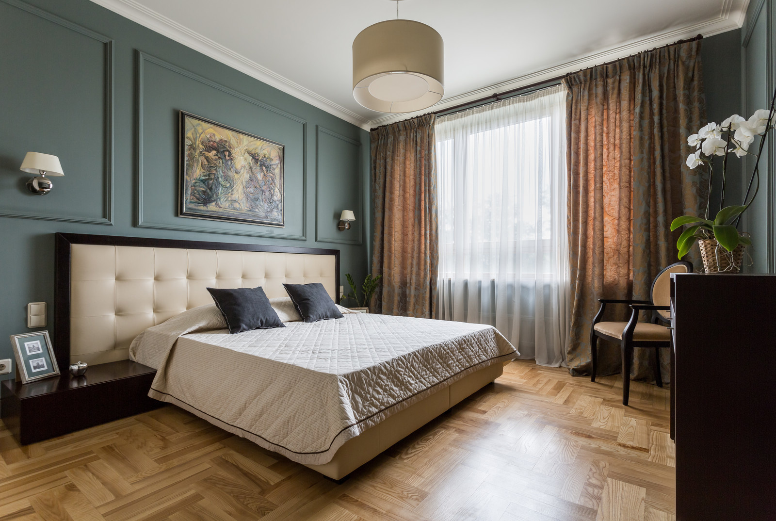 Houzz тур: Неоклассика для двоих