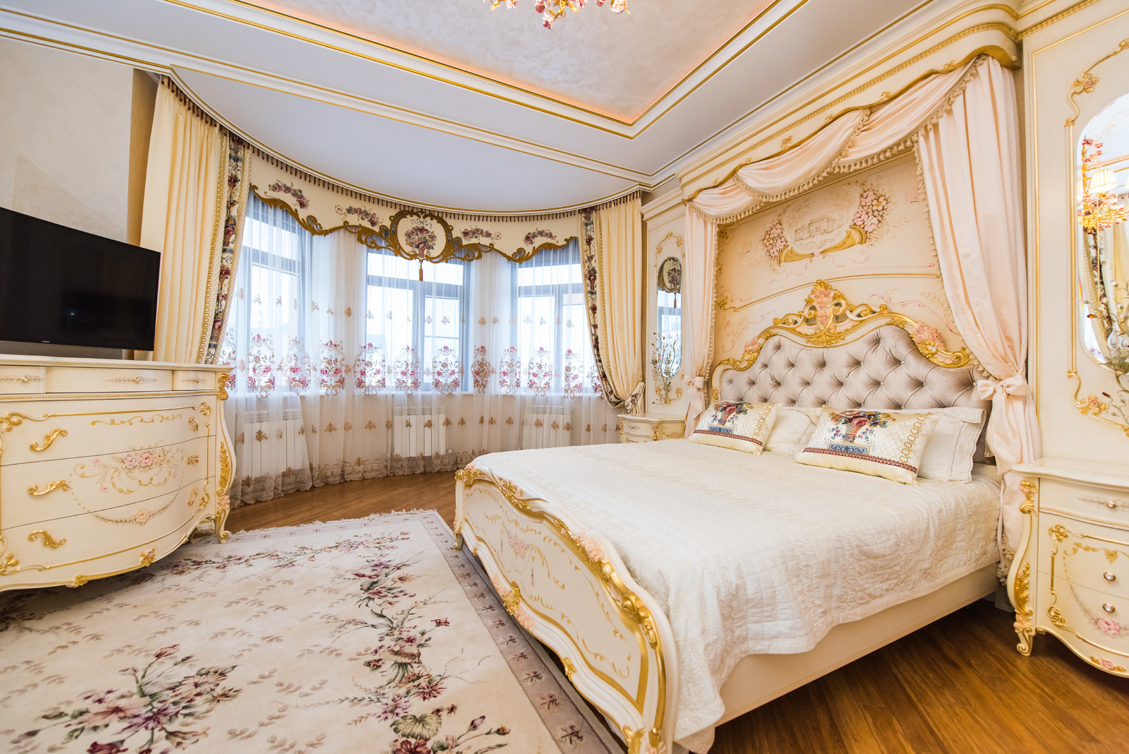 Мадина Амирбекова