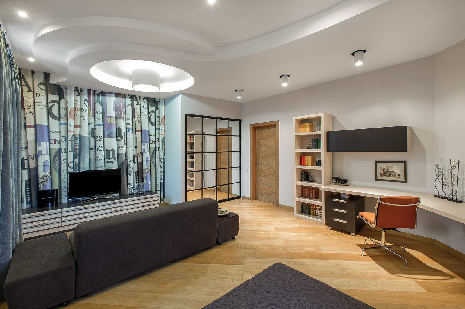 Дом с бассейном