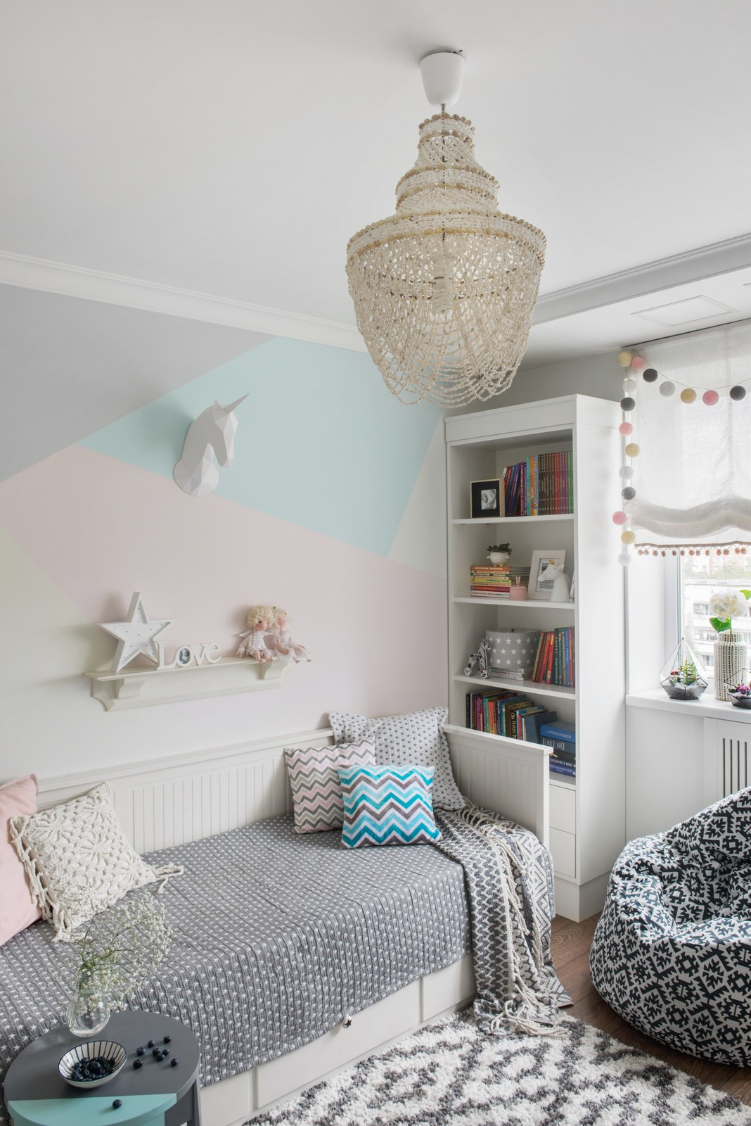 Проект недели: Дочь дизайнера попросила маму о переделке детской