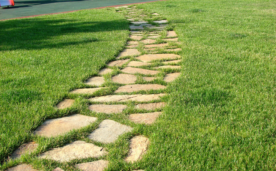 Устройство плиточного мощения