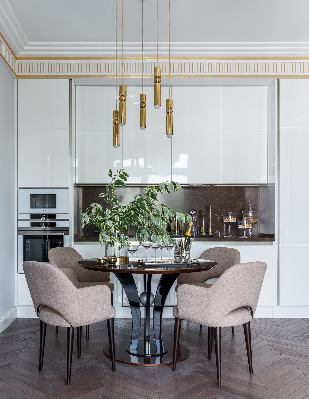 Современная росокшь - квартира в стиле арт-деко в ЖК "BALCHUG RESIDENCE"