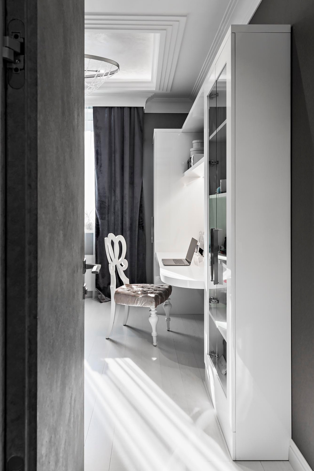 Оттенки Серого