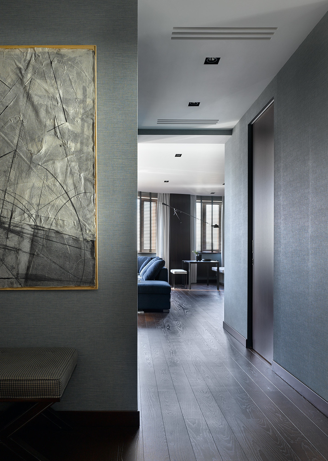 Houzz тур: Квартира с пятью (!) окнами в гостиной