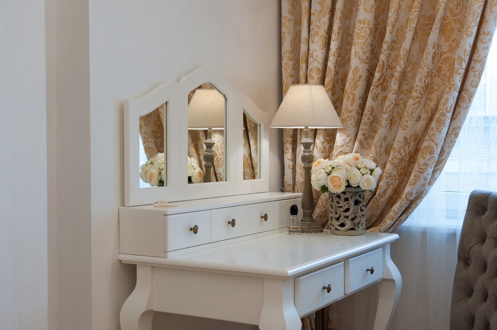 Реализованный проект квартиры в стиле итальянской классики в центре Петербурга