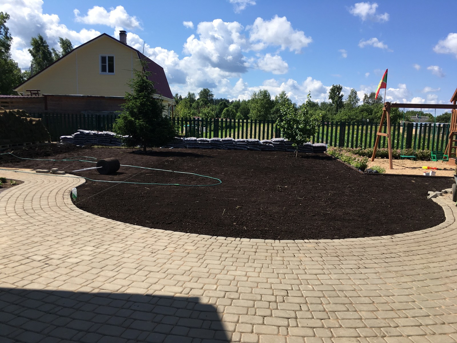 Фоновое изображение профиля Garden Hoizer
