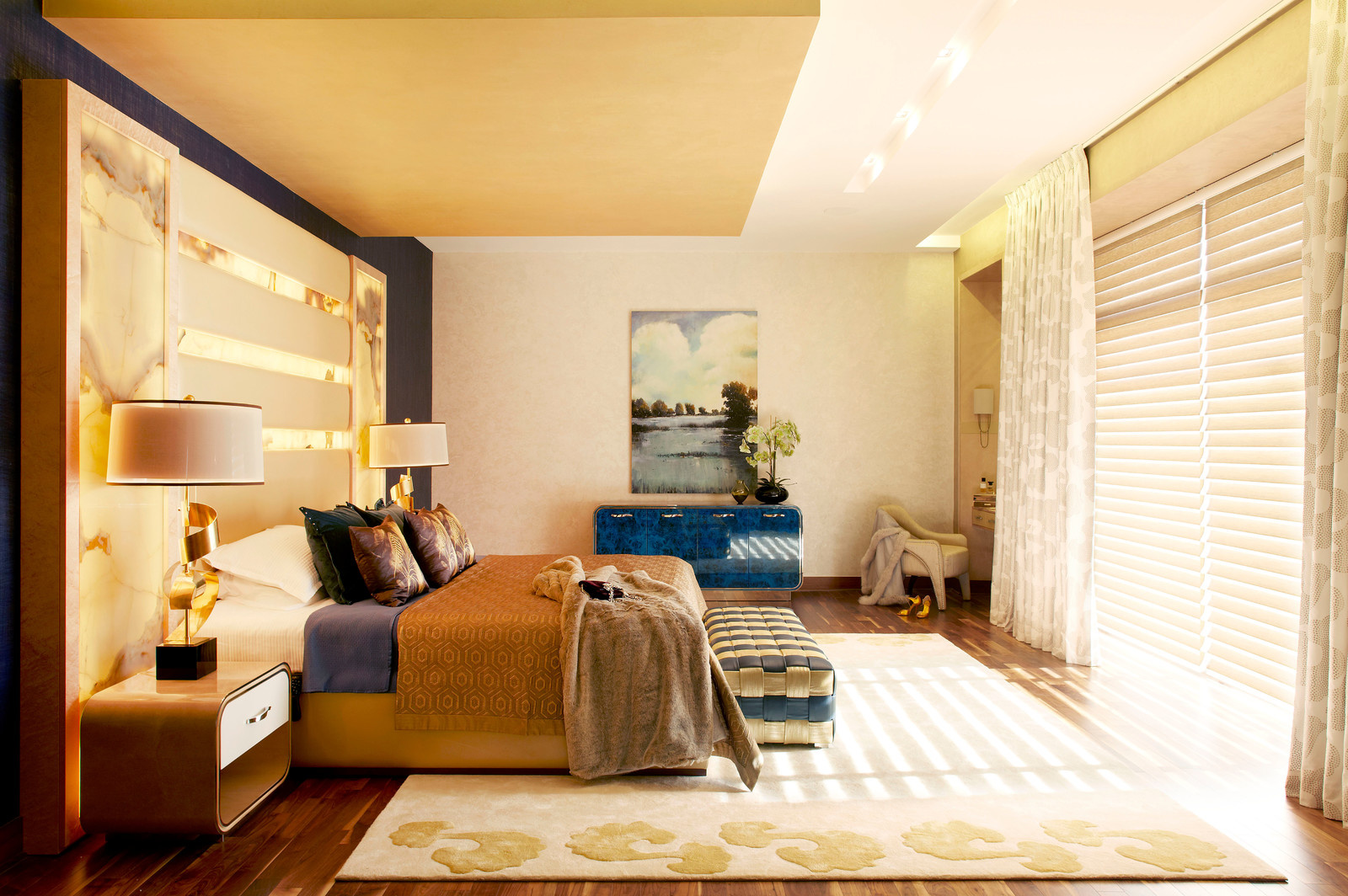 Обложка проекта: Emirates Hills Villa by Nikki B Interiors