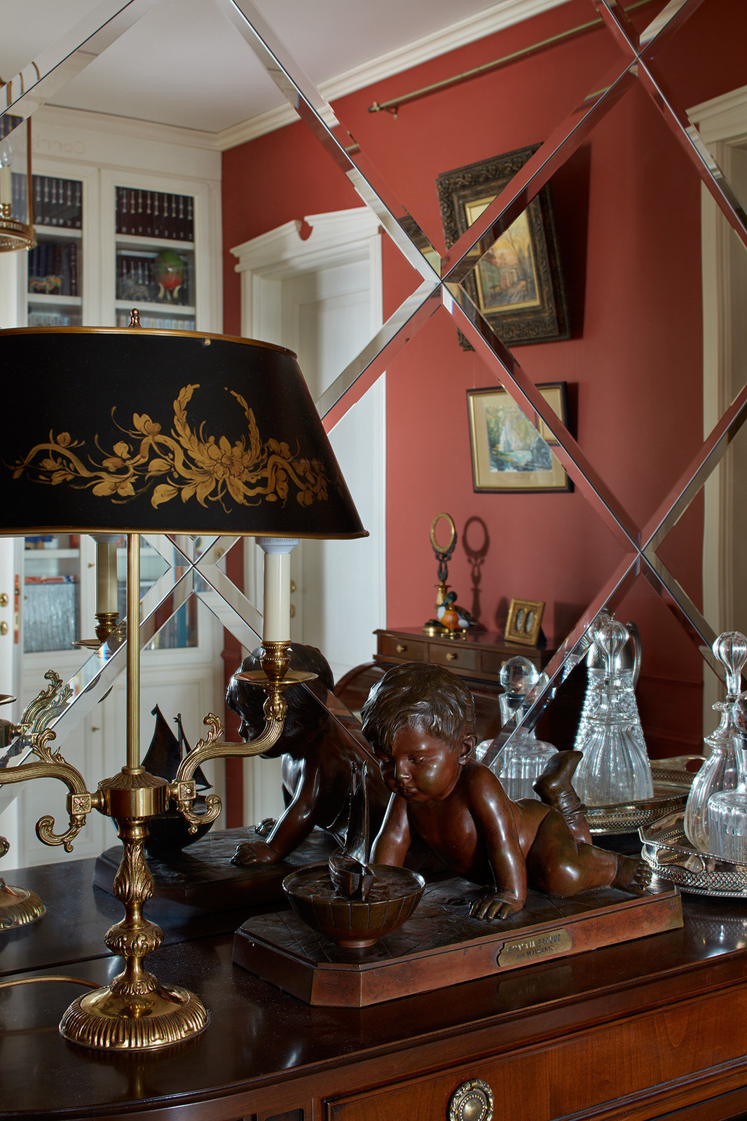 Houzz тур: Классическая квартира в насыщенных тонах