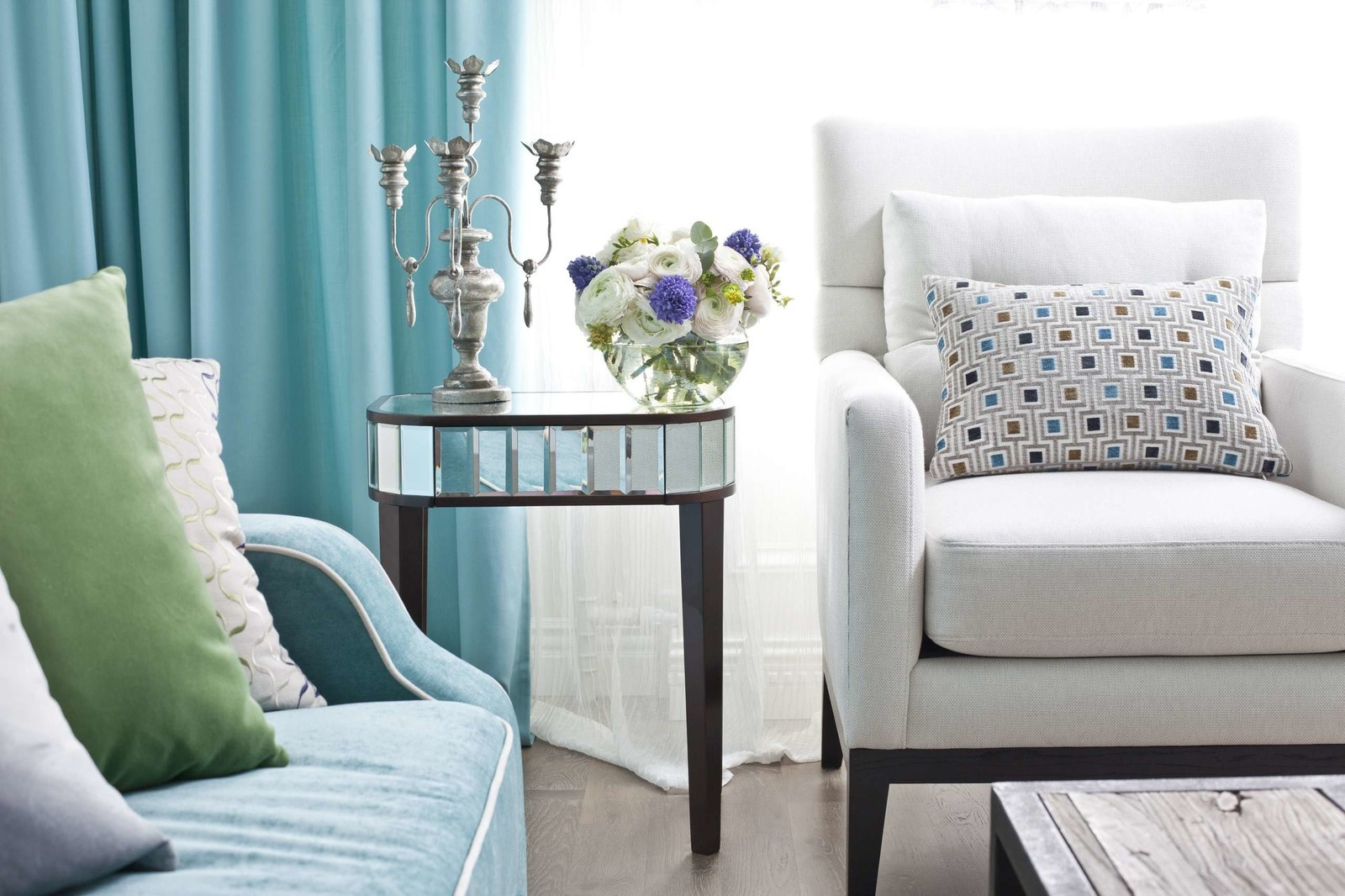 Бирюзовая гостиная