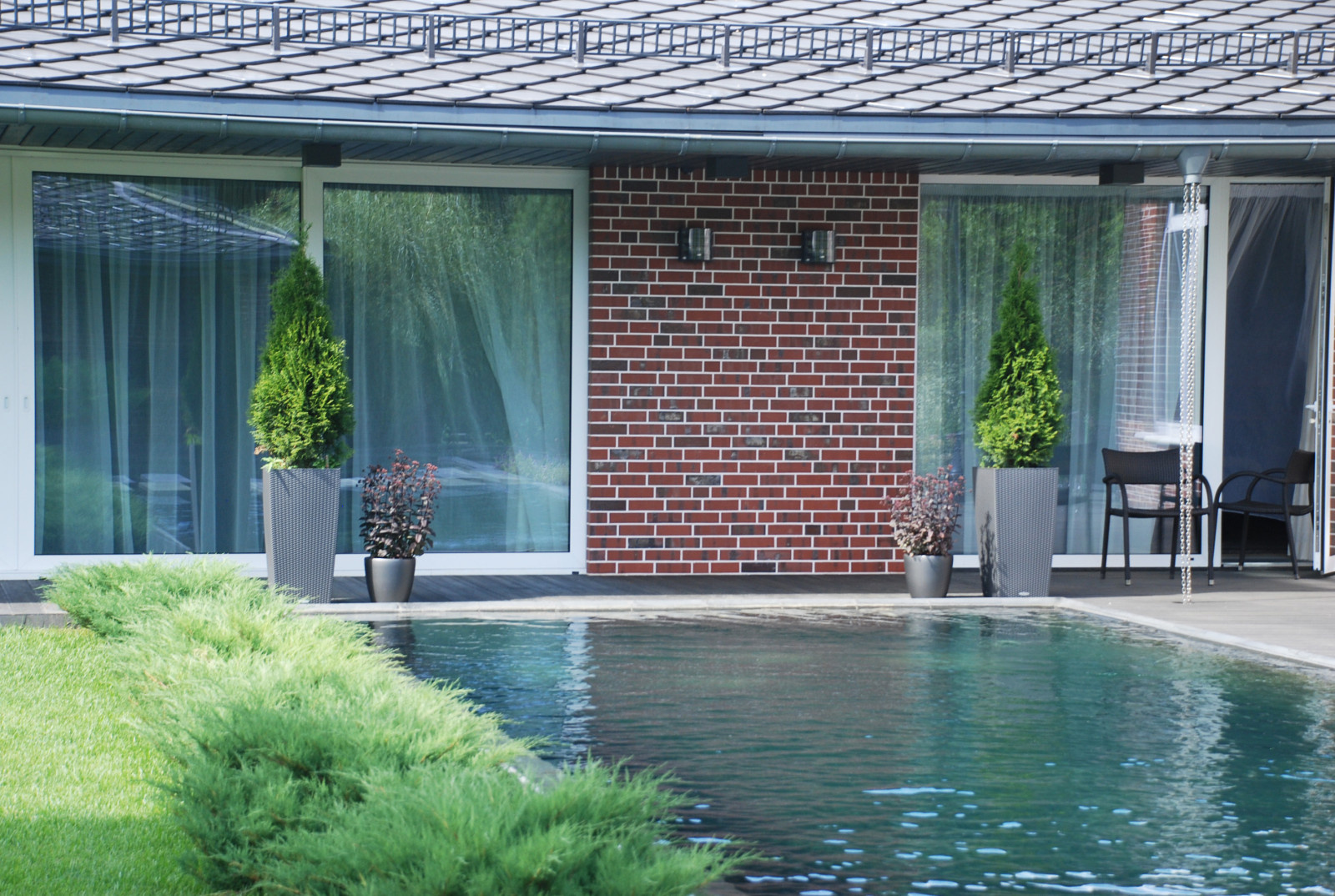 Современный сад в КП "Променад"