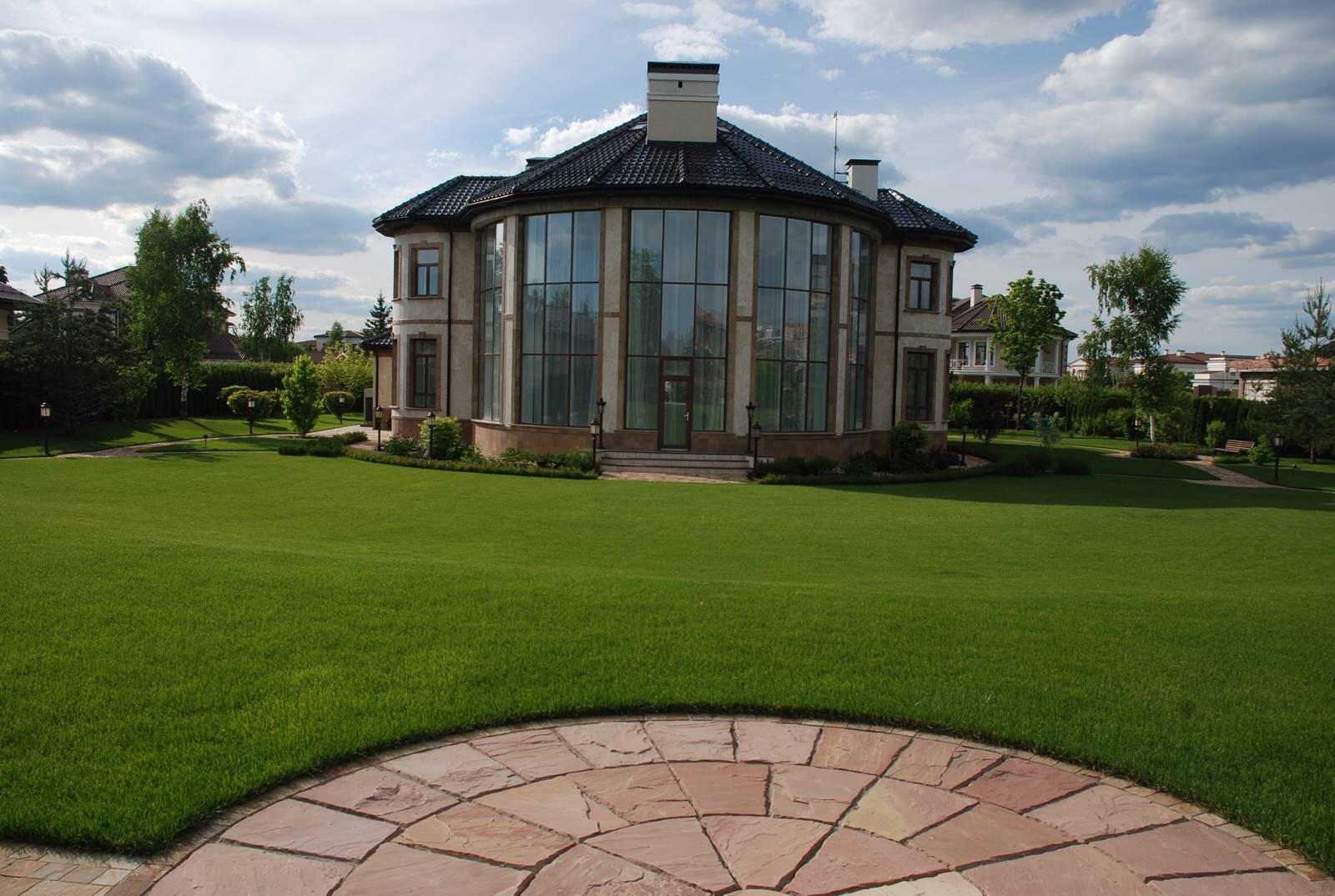 Сад в КП Миллениум Парк