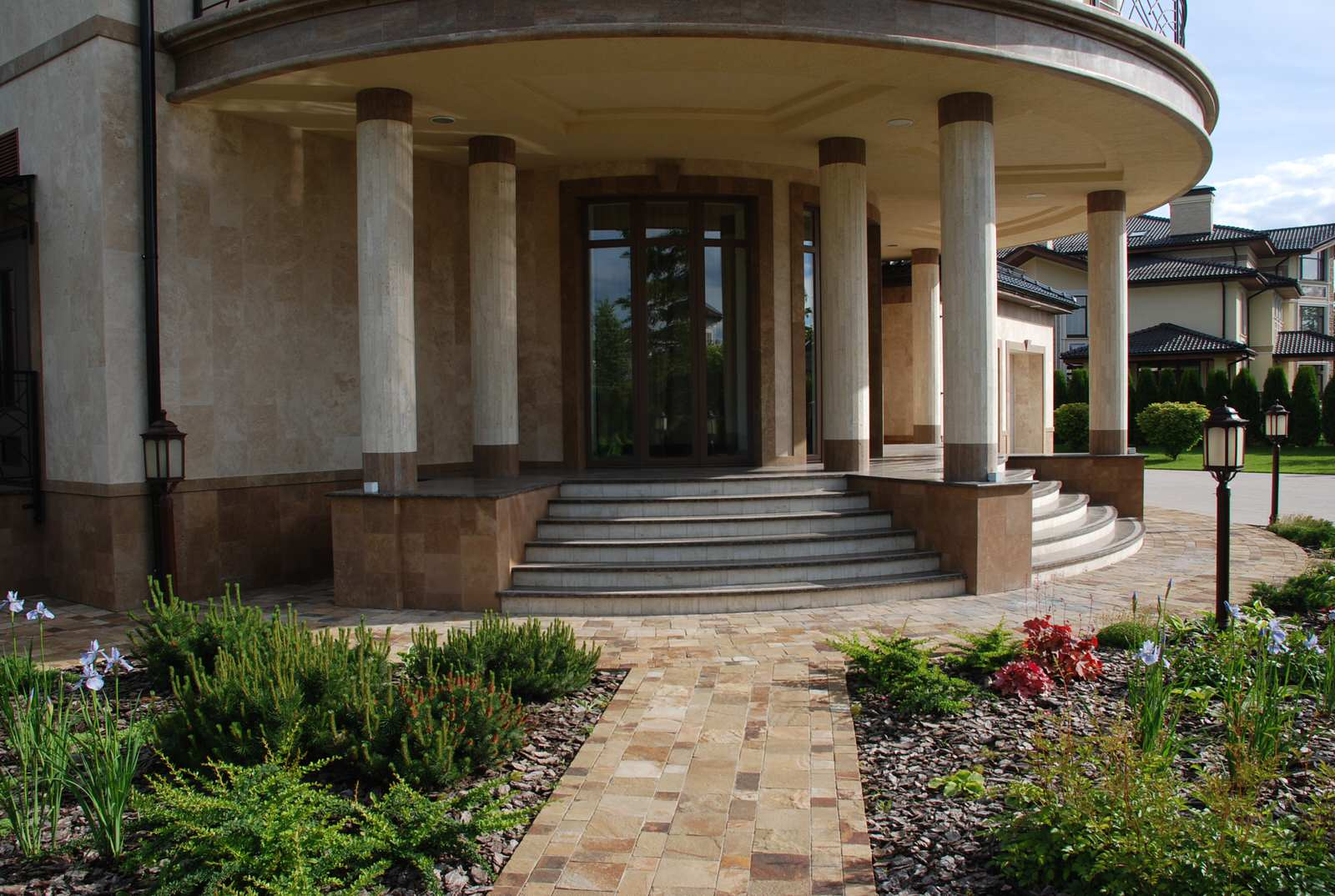 Сад в КП Миллениум Парк