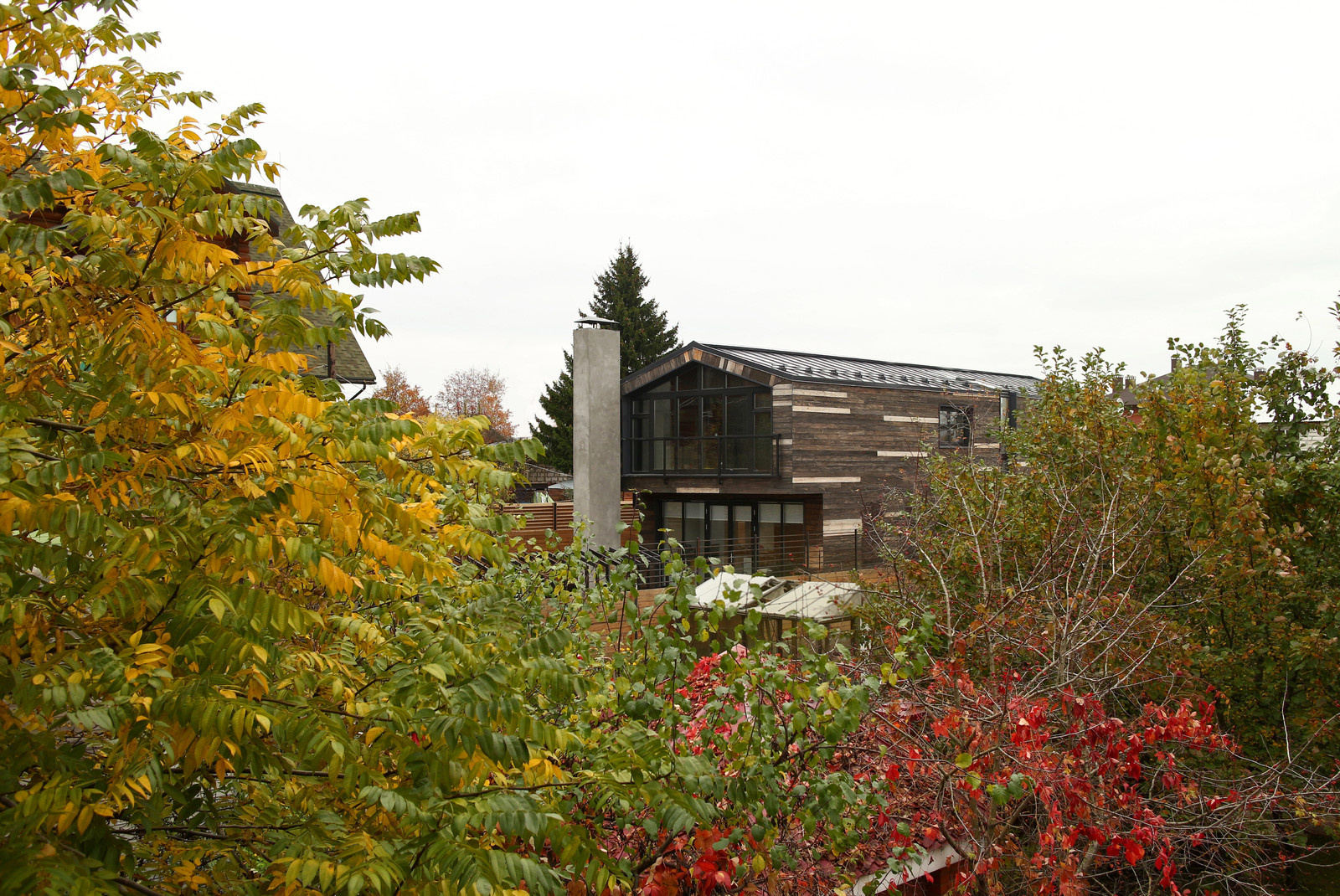 Вид на дом с юга