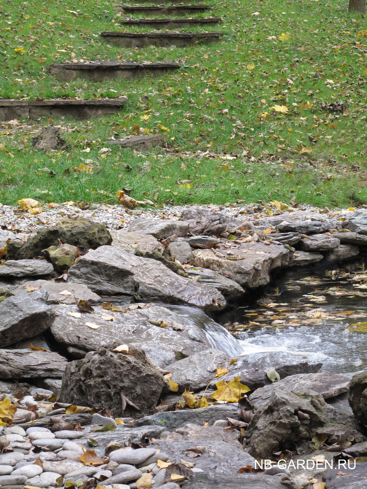 Ручей на косогоре