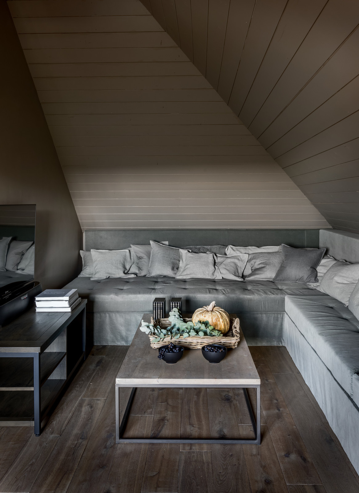 Проект недели: Спа-домик для друзей с  купелью и чайной комнатой