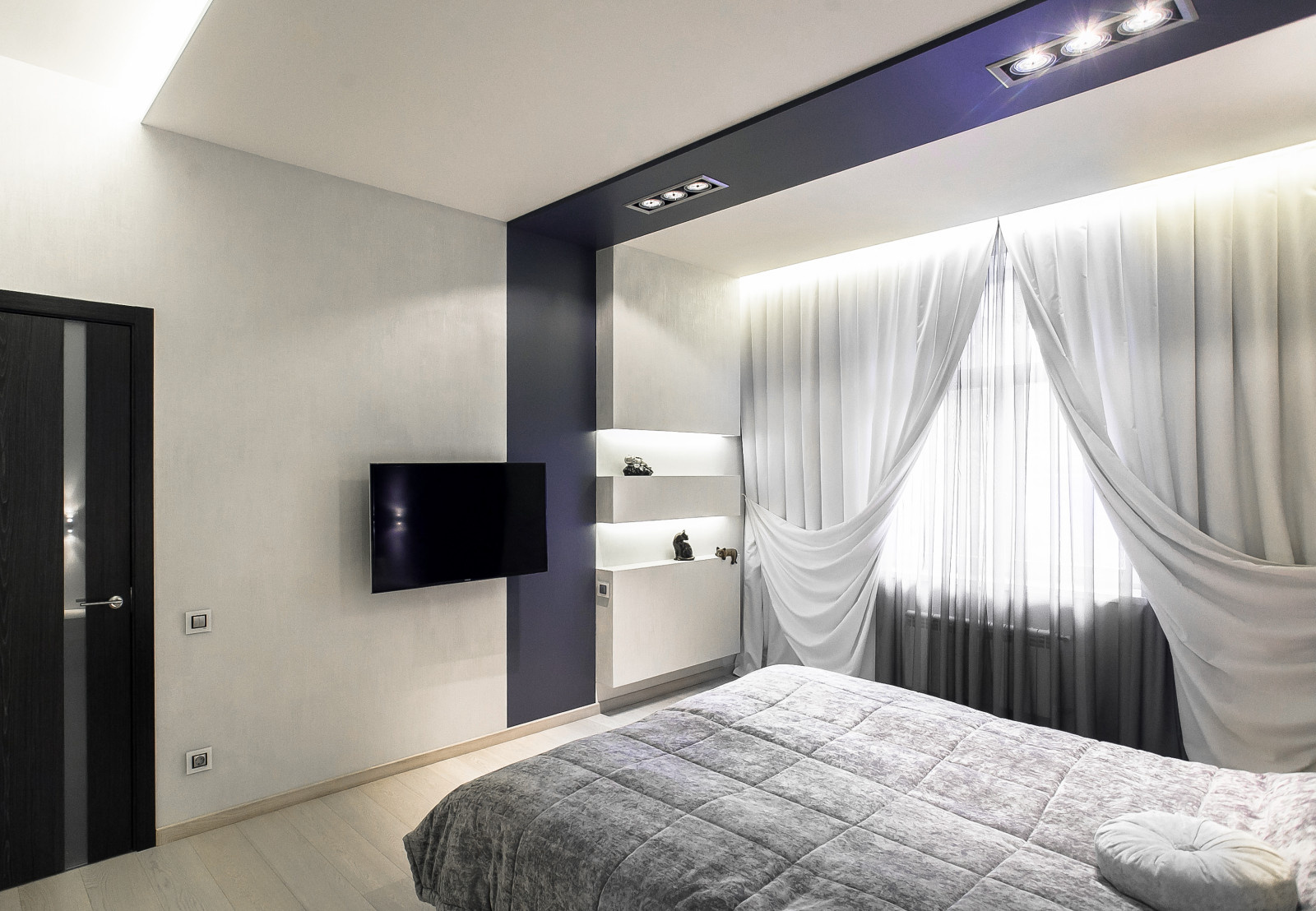 Реализованный проект. Минимализм и ничего больше. Квартира. Москва.