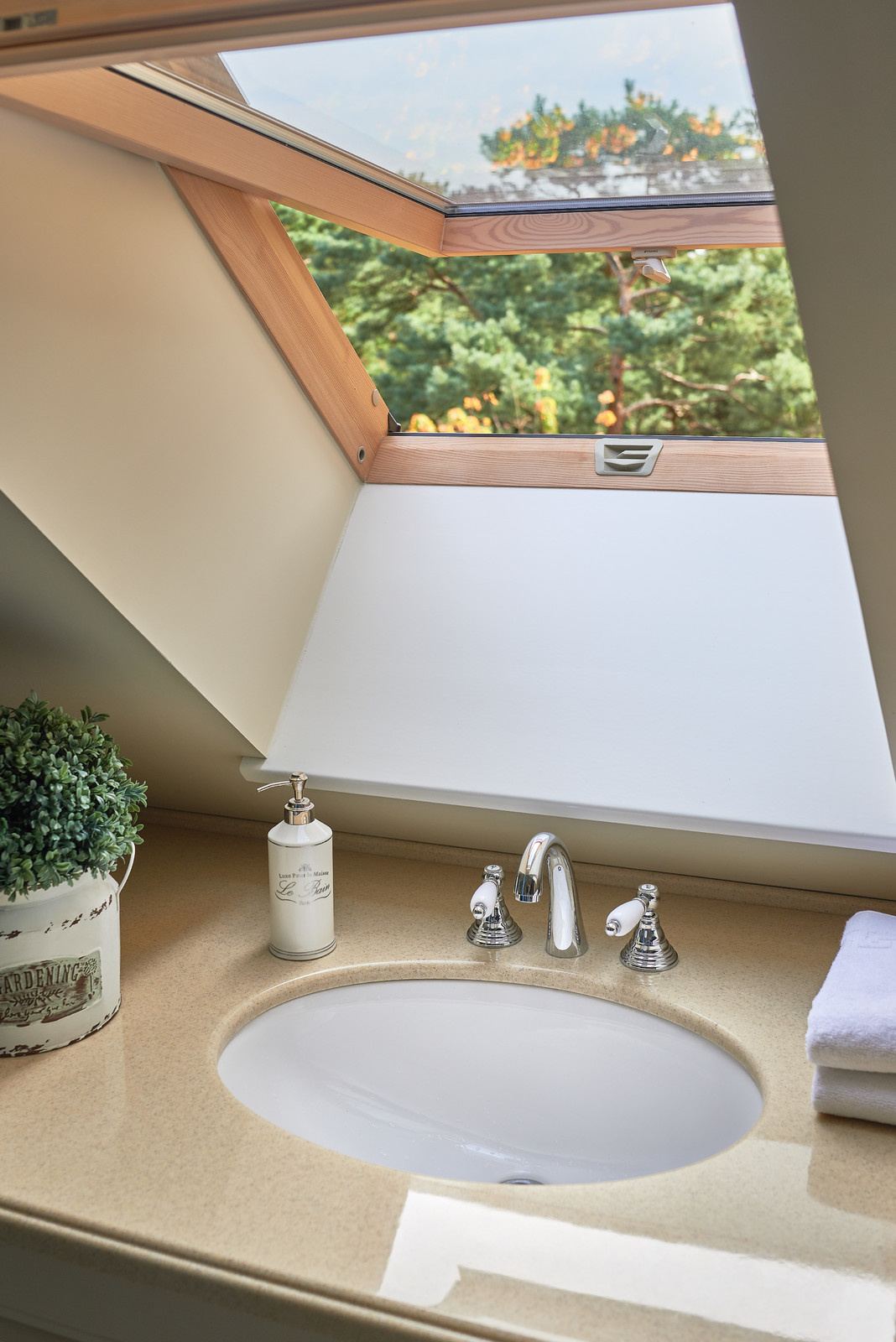 Houzz тур: Квартира в Светлогорске с ванной в мансарде